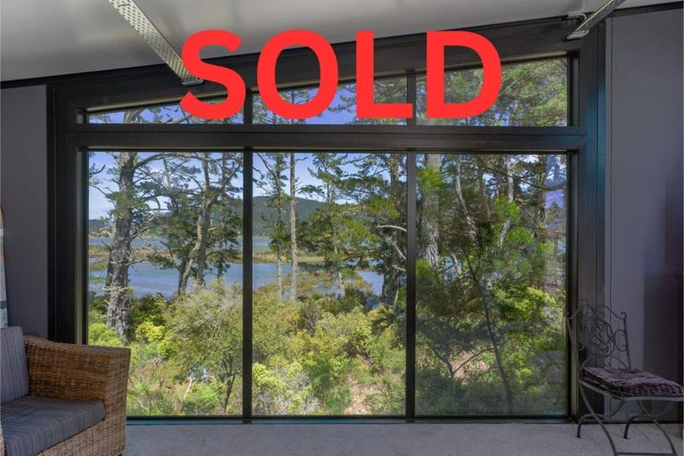 Photo of property in 5 Inspired Way, Pauanui, 3579