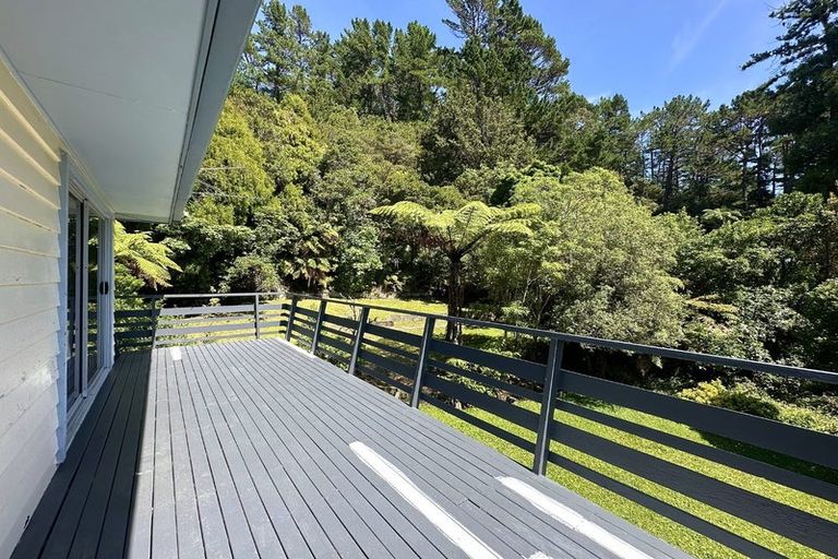 Photo of property in 480 Stokes Valley Road, Stokes Valley, Lower Hutt, 5019