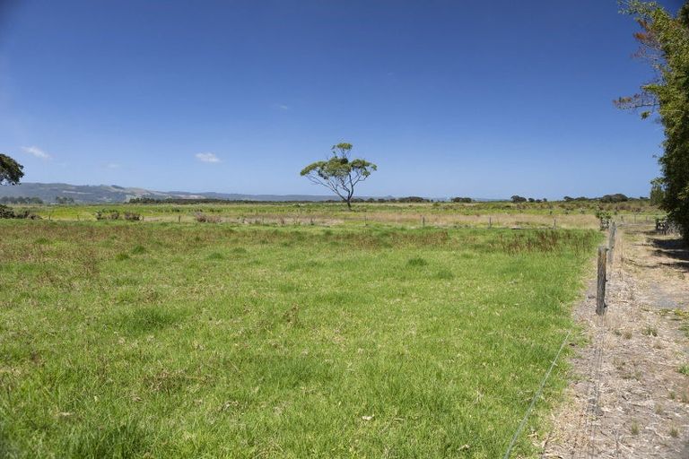 Photo of property in 810 Gill Road, Kaitaia, 0483