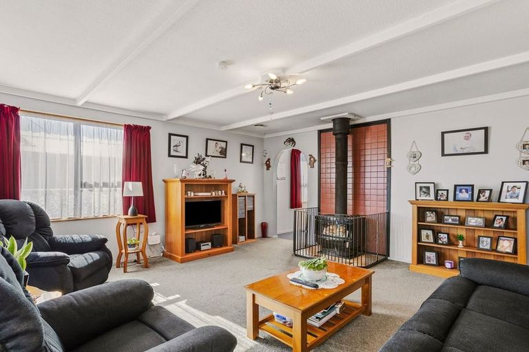 Photo of property in 137 Derby Street, Westport, 7825