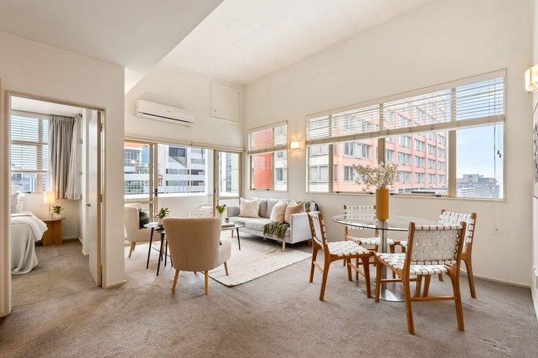 Photo of property in Hume House, 31/152 The Terrace, Wellington Central, Wellington, 6011