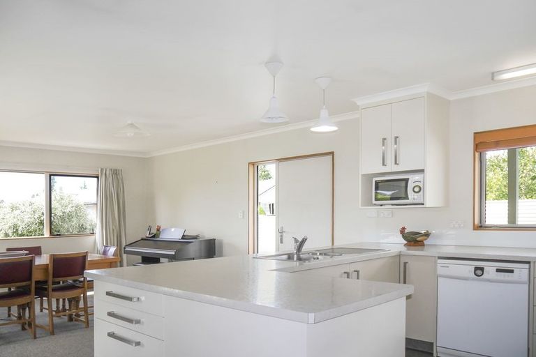 Photo of property in 21 Glencairn Road, Twizel, 7901