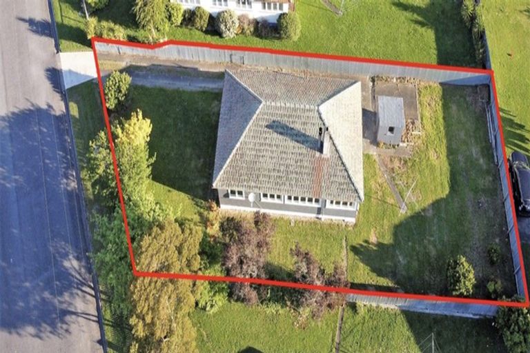 Photo of property in 16 Christian Street, Dannevirke, 4930