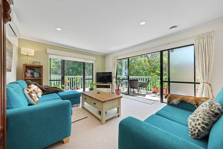 Photo of property in 4/20 Hutchinsons Road, Bucklands Beach, Auckland, 2014