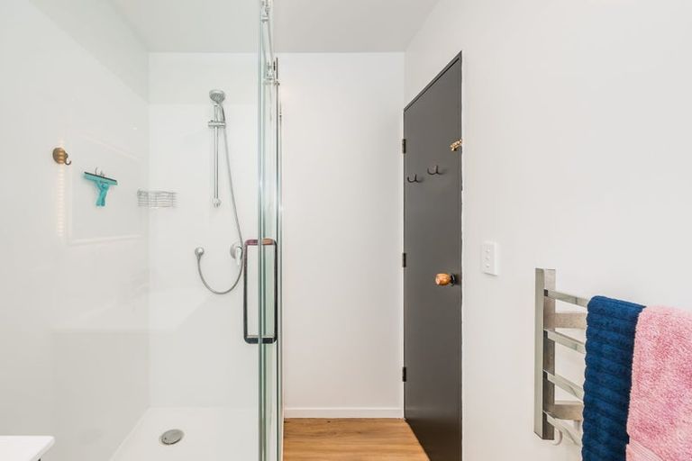 Photo of property in 43 Parakai Street, Paraparaumu, 5032