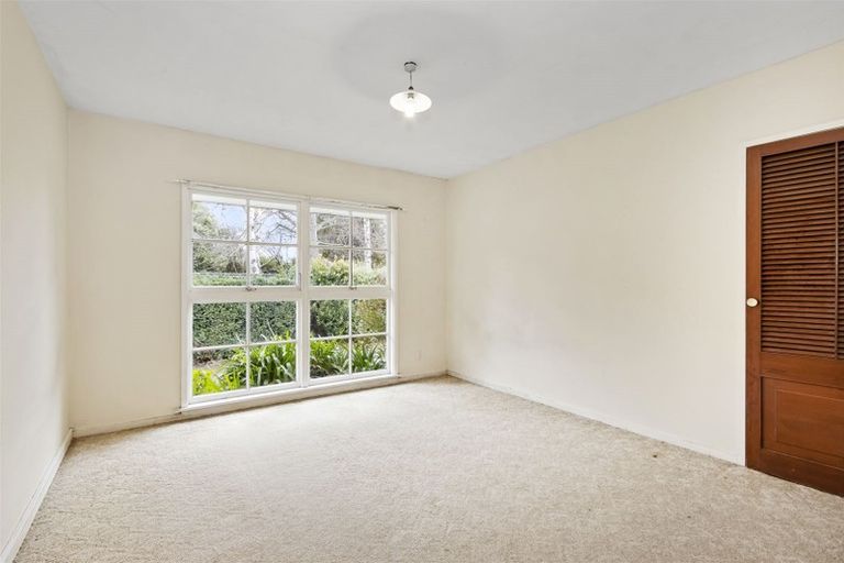 Photo of property in 412 Halswell Road, Halswell, Christchurch, 8025