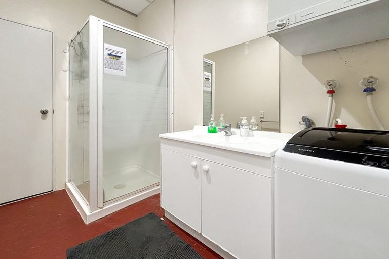 Photo of property in City Lodge, 202/115 Vivian Street, Te Aro, Wellington, 6011