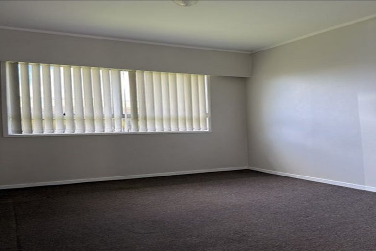 Photo of property in 2/162 Porchester Road, Papakura, 2110