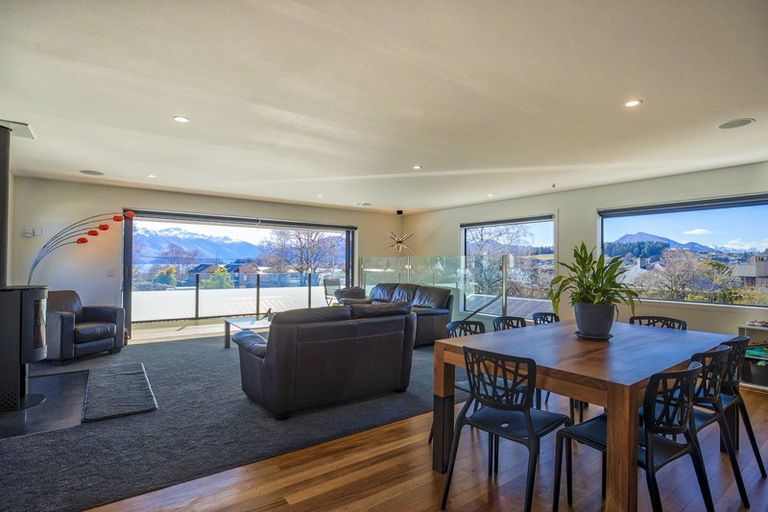 Photo of property in 156 Upton Street, Wanaka, 9305