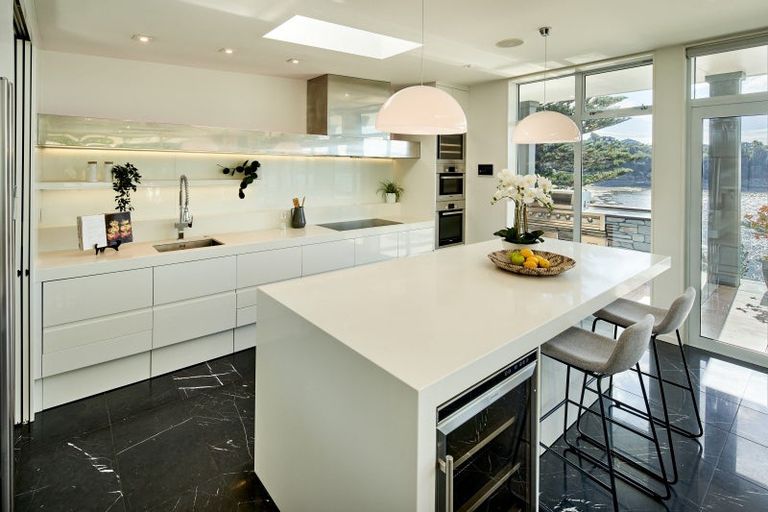 Photo of property in 300b Paremata Road, Whitby, Porirua, 5381