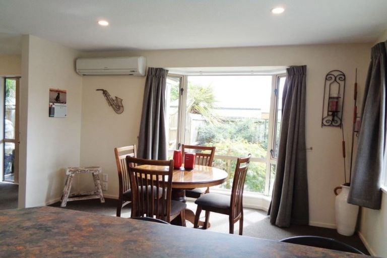 Photo of property in 4 Bluff Street, Coalgate, 7673