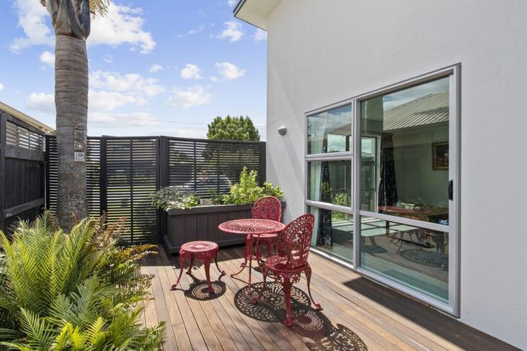 Photo of property in 41 Sandwich Road, St Andrews, Hamilton, 3200