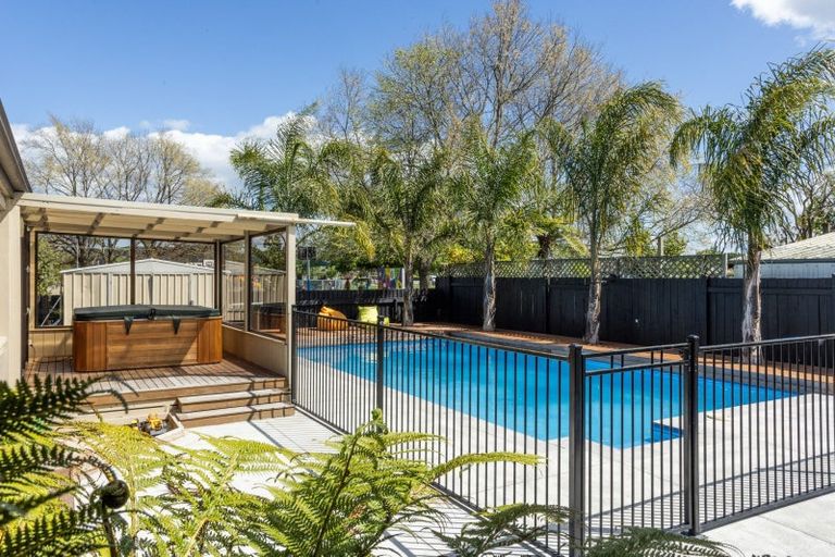 Photo of property in 36 Ryan Crescent, Greenmeadows, Napier, 4112