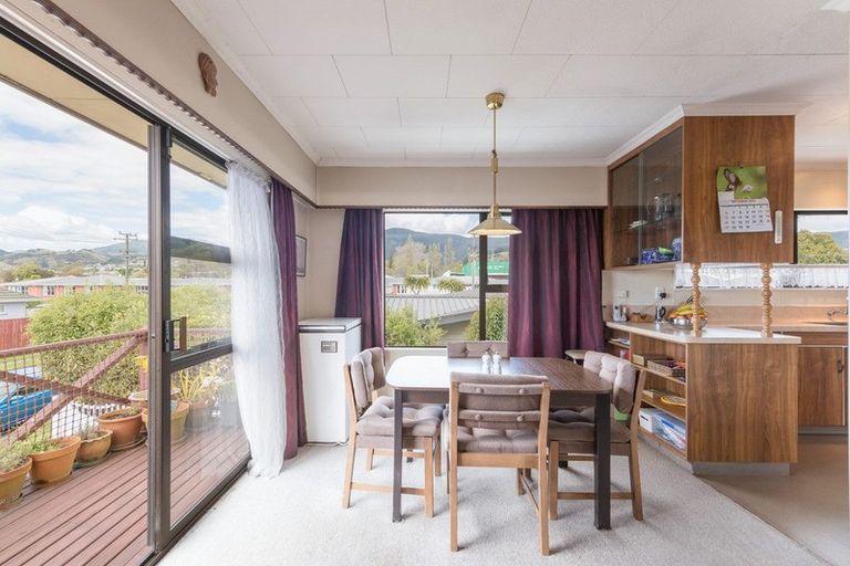 Photo of property in 2 Andrew Street, Stoke, Nelson, 7011