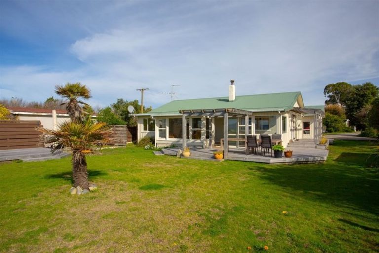 Photo of property in 126 Stafford Drive, Ruby Bay, Mapua, 7005