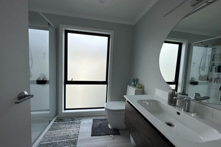 Photo of property in 4 La Mer Lane, Wallaceville, Upper Hutt, 5018