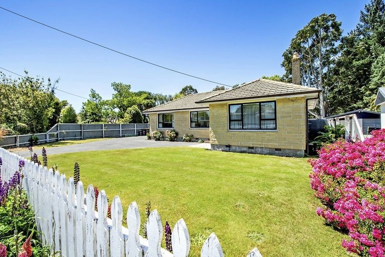 Photo of property in 9 Trents Road, Templeton, Christchurch, 8042