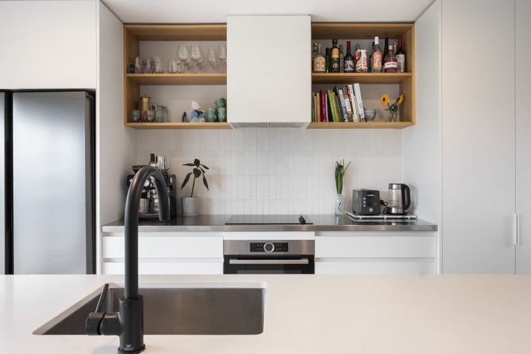 Photo of property in 336 Valley Road, Colyton, 4775