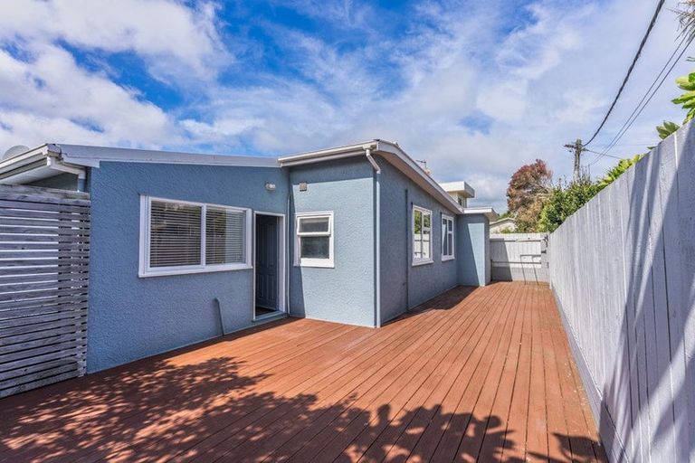 Photo of property in 116 Seaview Road, Paraparaumu Beach, Paraparaumu, 5032