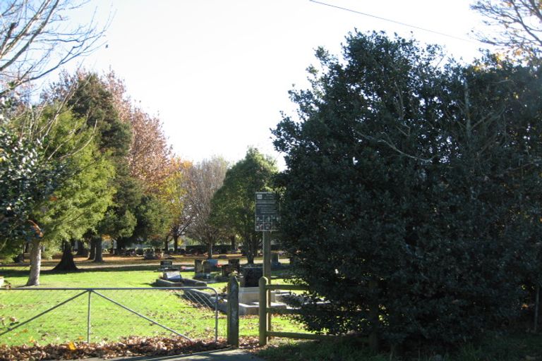 Photo of property in 1/43 Shannon Place, Belfast, Christchurch, 8051