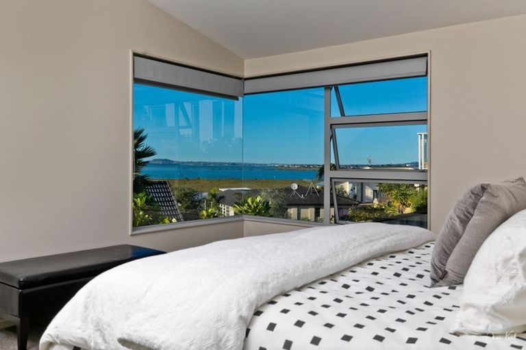 Photo of property in 51 Bannings Way, Hobsonville, Auckland, 0618