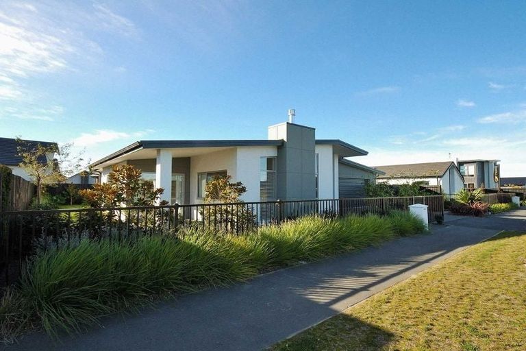 Photo of property in 27 Prestons Park Drive, Marshland, Christchurch, 8083