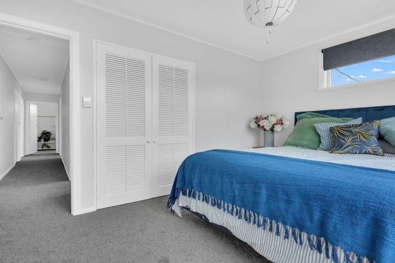 Photo of property in 13 Mangarau Crescent, Havelock North, 4130