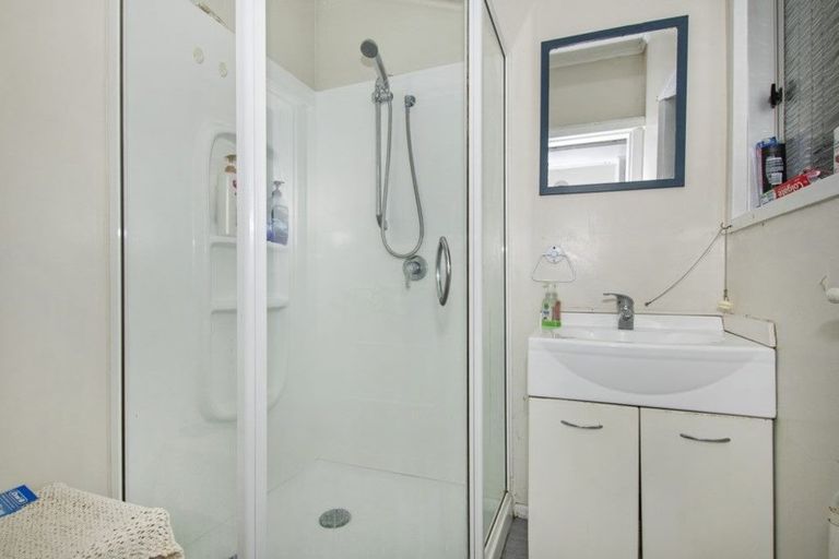 Photo of property in 8b Selwyn Avenue, Avenues, Whangarei, 0110