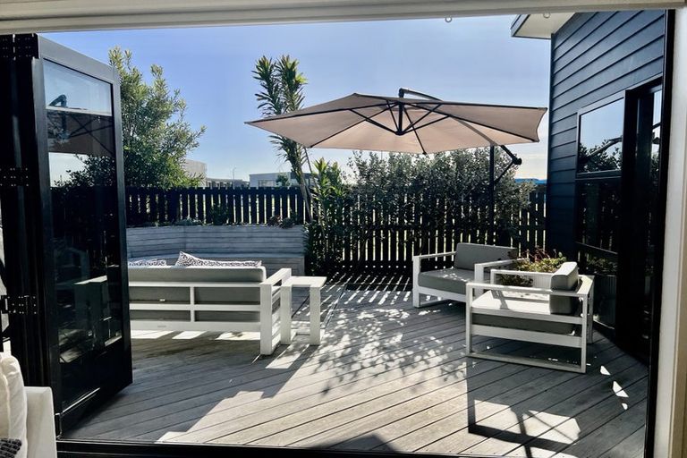 Photo of property in 36 Marion Crescent, Papamoa Beach, Papamoa, 3118