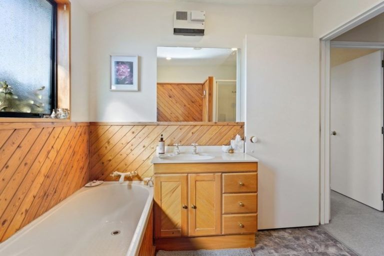 Photo of property in 7 Rex Place, Rangiora, 7400