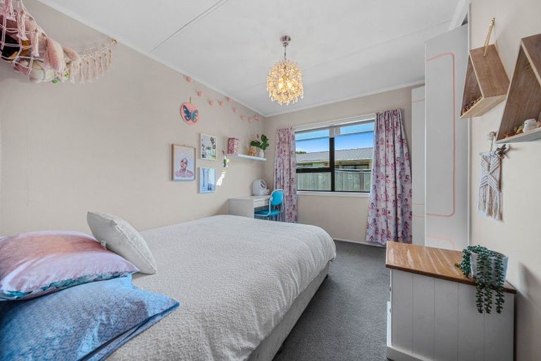 Photo of property in 25 Hillcrest Street, Solway, Masterton, 5810