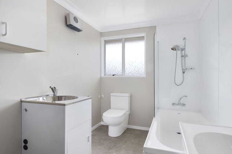 Photo of property in 72e Reid Road, South Dunedin, Dunedin, 9012