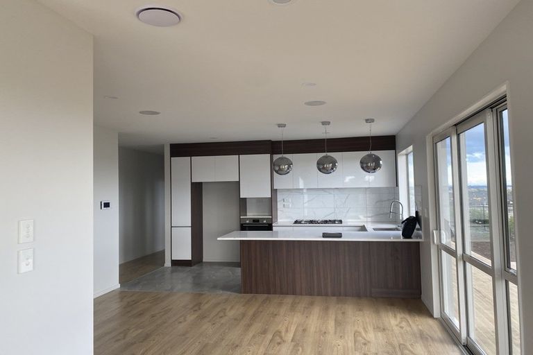 Photo of property in 51 Twin Parks Rise, Papakura, 2110