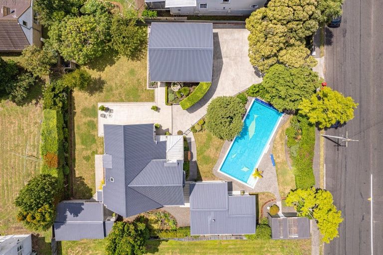 Photo of property in 98 Liverpool Street, Whanganui, 4500