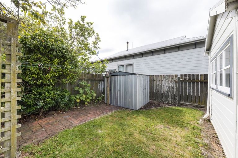 Photo of property in 53 Lombard Street, Palmerston North, 4410