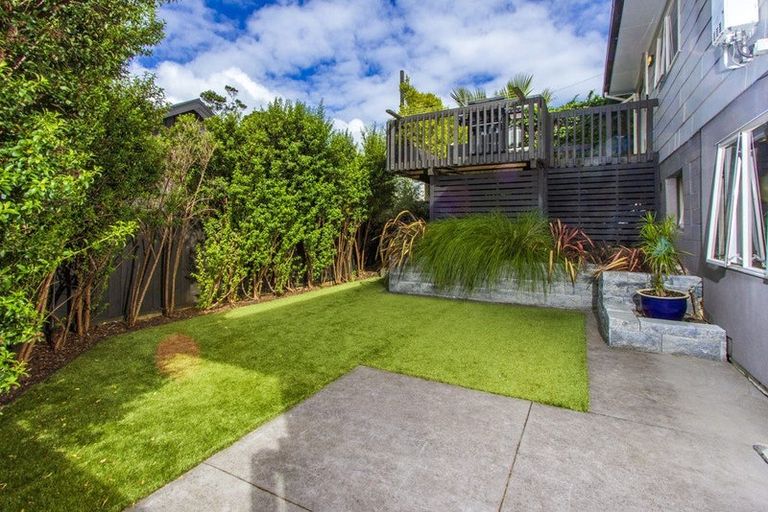 Photo of property in 7 Paris Place, Birkenhead, Auckland, 0626