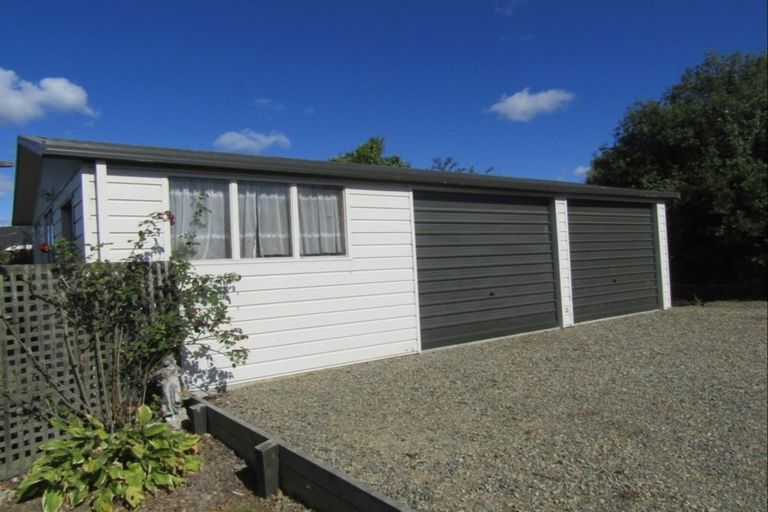 Photo of property in 5 Elizabeth Street, Waimate, 7924