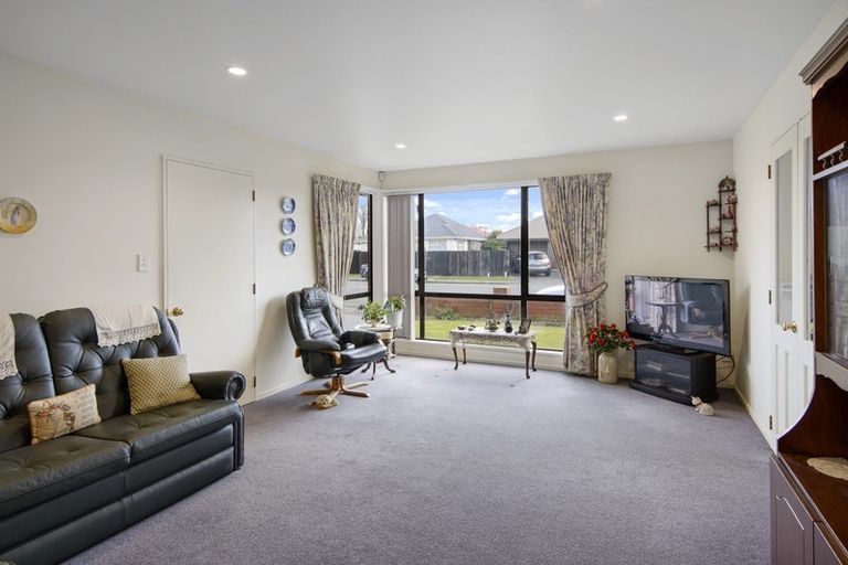 Photo of property in 2/2 Corfe Street, Ilam, Christchurch, 8041