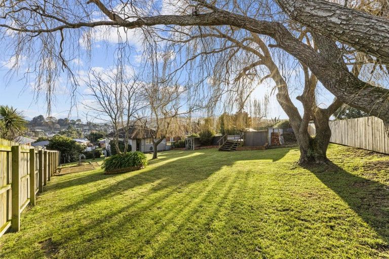 Photo of property in 31 Burgess Street, Green Island, Dunedin, 9018