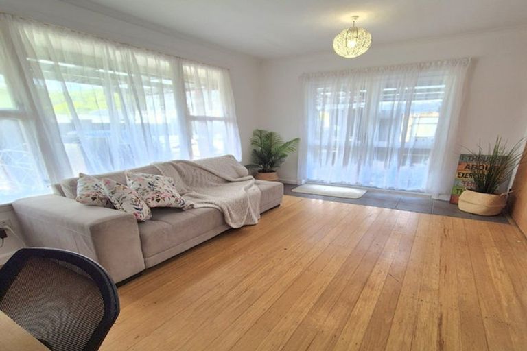 Photo of property in 111 Main South Road, Karoro, Greymouth, 7805