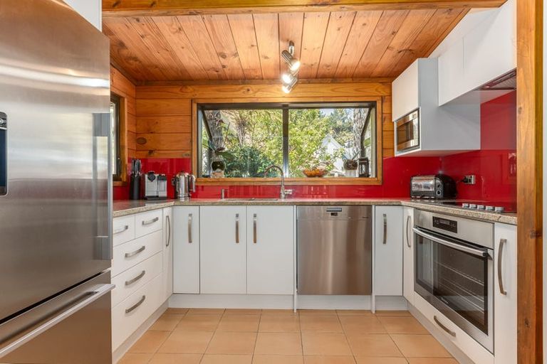 Photo of property in 2 Bosun Terrace, Whitby, Porirua, 5024