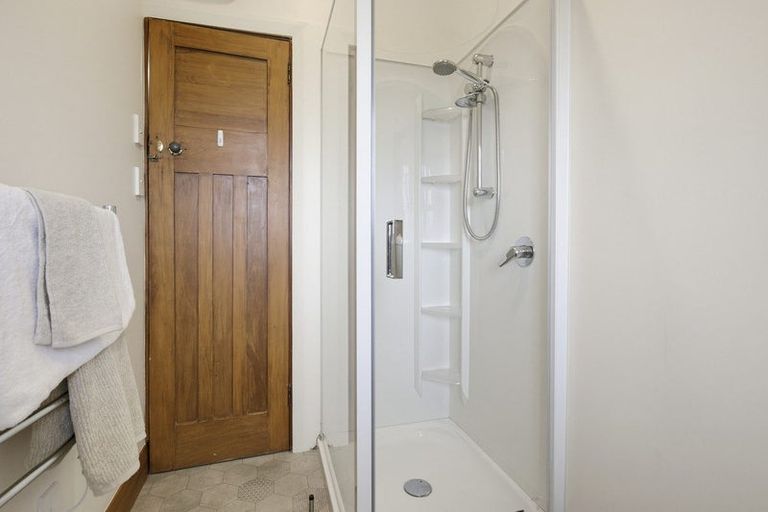 Photo of property in 10 Kotinga Street, Kilbirnie, Wellington, 6022