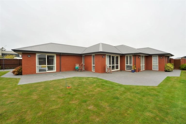 Photo of property in 6 Augustine Drive, Aidanfield, Christchurch, 8025