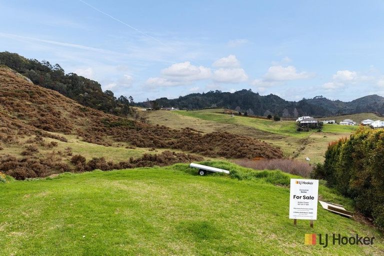 Photo of property in 20 Tohora View, Waihi Beach, 3611