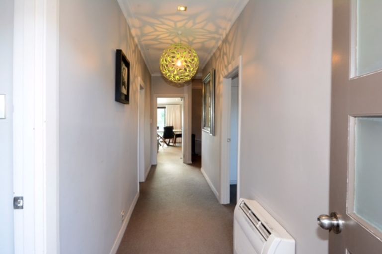 Photo of property in 90 Mornington Road, Kenmure, Dunedin, 9011