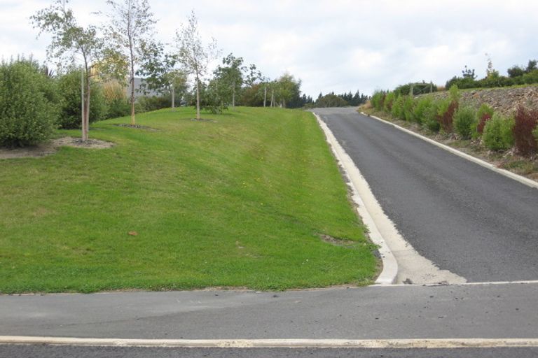 Photo of property in 5 Fairmile Drive, Kinmont Park, Mosgiel, 9024