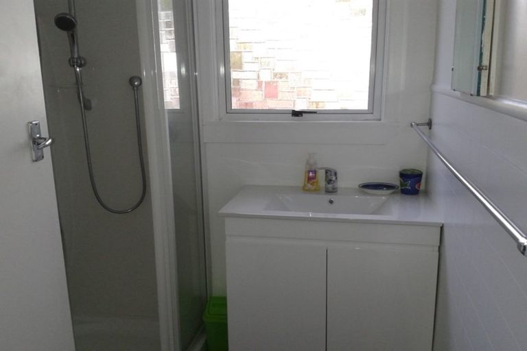 Photo of property in 19 Pitcairn Street, Oakura, 4314