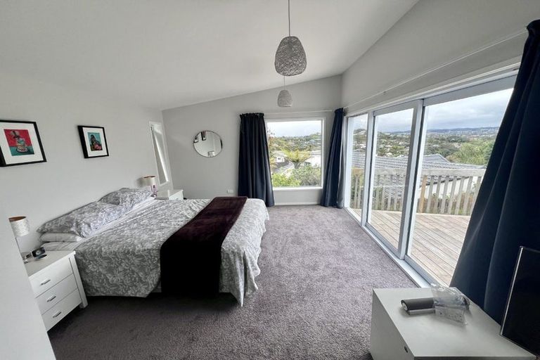 Photo of property in 70a Vipond Road, Stanmore Bay, Whangaparaoa, 0932