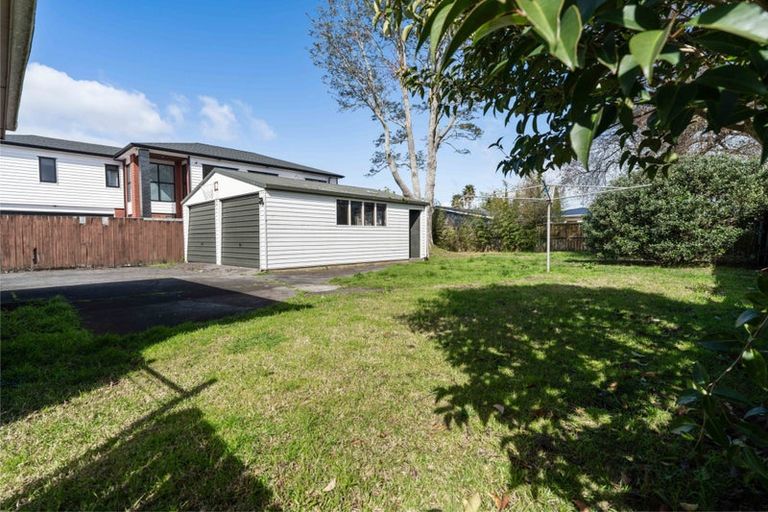 Photo of property in 10 Bledisloe Street, Papatoetoe, Auckland, 2104
