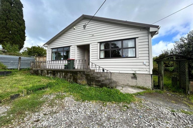 Photo of property in 304 Glengarry Road, Glen Eden, Auckland, 0602